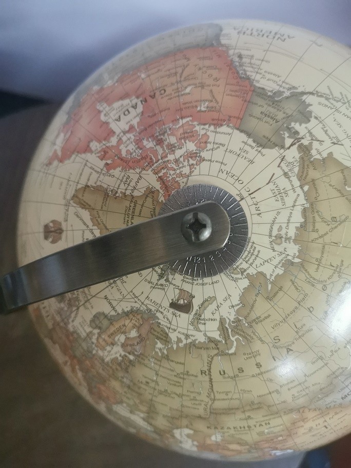 10 Inch Illuminated World Globe With Antique Map