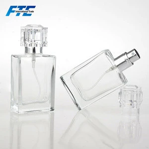 2019 Fashion Spray 30 ml Glass Perfume Bottle