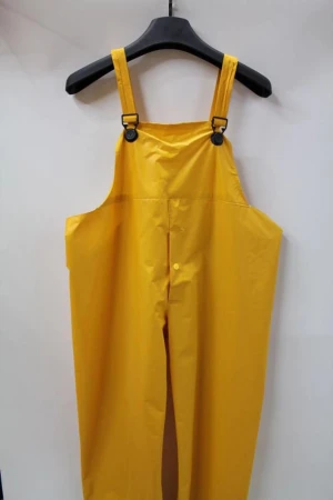 Can be customized yellow pvc raincoat suit set split labor raincoat protect cheap yellow raincoat