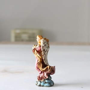 China Polyresin Craft Best Selling Souvenir Resin Antique Decorative Religious Angel Statue For Wholesale