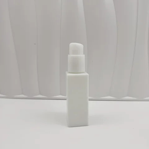 Empty Opal White Square portable Bottle with pump For cosmetics 30 50 100 120 ml 50g specialize in customize from China