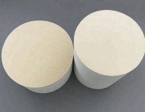 High-performance Factory Supply Honeycomb ceramic SCR catalyst .