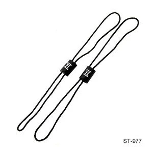 Clothing Plastic String Hang Tag Seal - China Garment String Hang Tag,  String Tags