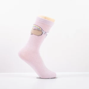 Low MOQ designer crew sock hot sale high quality organic cotton fashionable socks