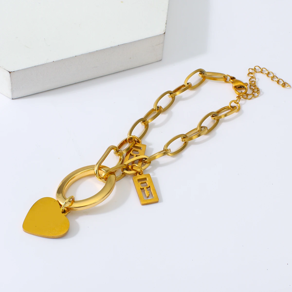 New Gold Plated Chain Link Oval Heart Lock Accessories Stainless Steel Charm Bracelets Women Trendy Jewelry Custom Bangles