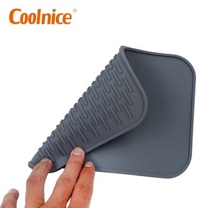 Non-slip pot holder durable kitchen mat waterproof silicone heat insulation pad