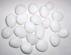Polished White Pebbles for Landscaping and decoration