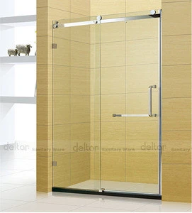shower box / shower cabin with glass shower doors