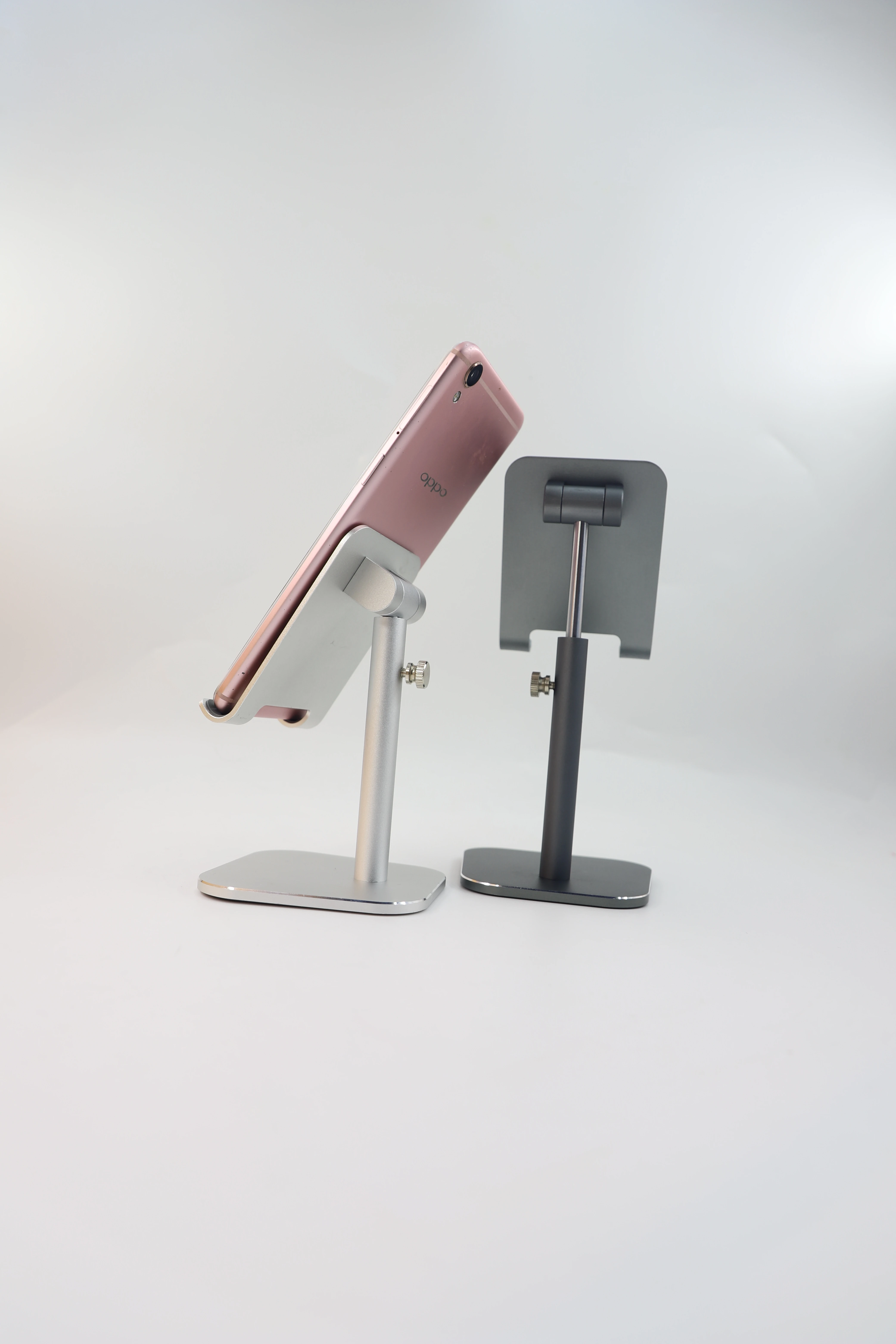 Universal Angle Adjustable Telescopic Mobile Phone Desktop Stand Aluminum Alloy Tablet Cell Phone Stand Holder Hot sale products