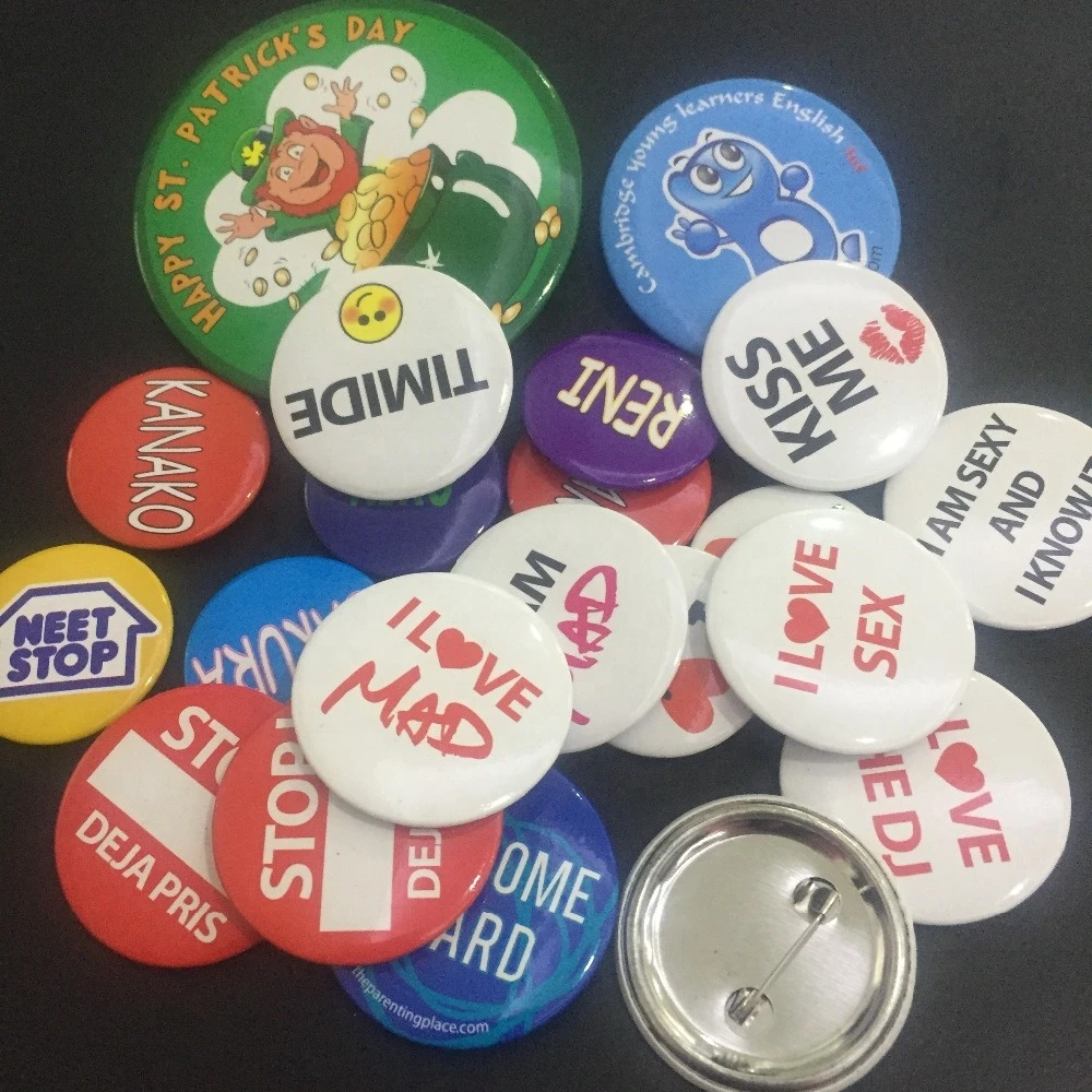 wholesale promotion custom plastic pins round button badges,smiley face badges,badge flower design