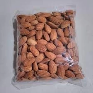 100% Grade A High Nutritious Almond Nuts / Raw Natural Almond Nuts / Organic Bitter Almonds