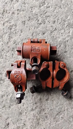 Heavy-Duty Construction Engineering Fastener – 2kg/1.7kg High-Strength Scaffold Coupler