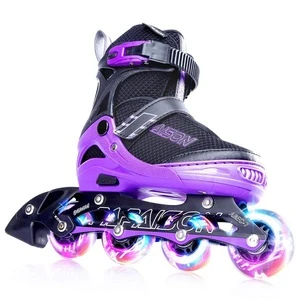 2020 new technology adjustable size no MOQ cheaper shipping cost  LED 4 wheels inline roller quad skates