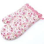 2020 Wholesale best price cotton canvas kitchen cooking glove oven mitten suppliers from India