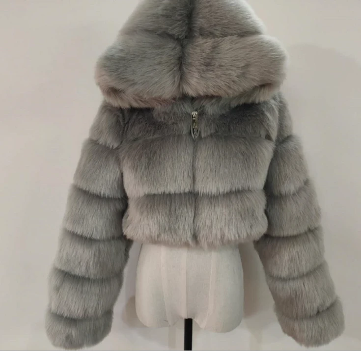 2021 New Design Fox Fur Bomber Jacket Women Winter Short Fake Faux Fur Hood Coat