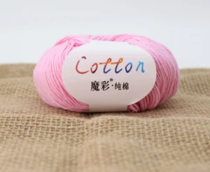 Amazon Customized High Quality 100% Cotton Yarn Soft Feeling 8ply Organic Yarn For Knitting Baby Sweater