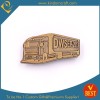 Antique Golden Plated Souvenir Stamping Pin Badge in High Quality
