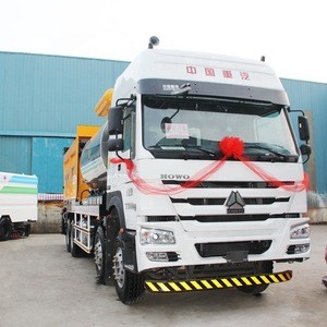 Customized Chip Spreader Specifications Aggregate Spreader Truck Chip Spreader Dump Truck for Sale
