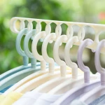 Eco-Friendly Custom Low Price Manufacturer Plastic Blue/Brown/Green/White/Purple/Pink Hanger