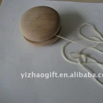 hot sale cheap OEM modern wooden outdoor eyblade toy yo-yo toys
