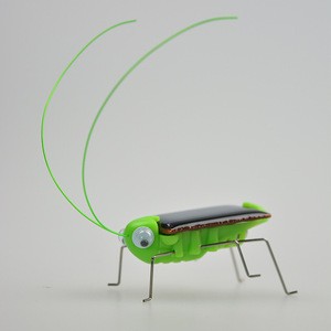 Hot Sale Funny plastic kids toys solar Grasshoppers toys for Kids Gifts