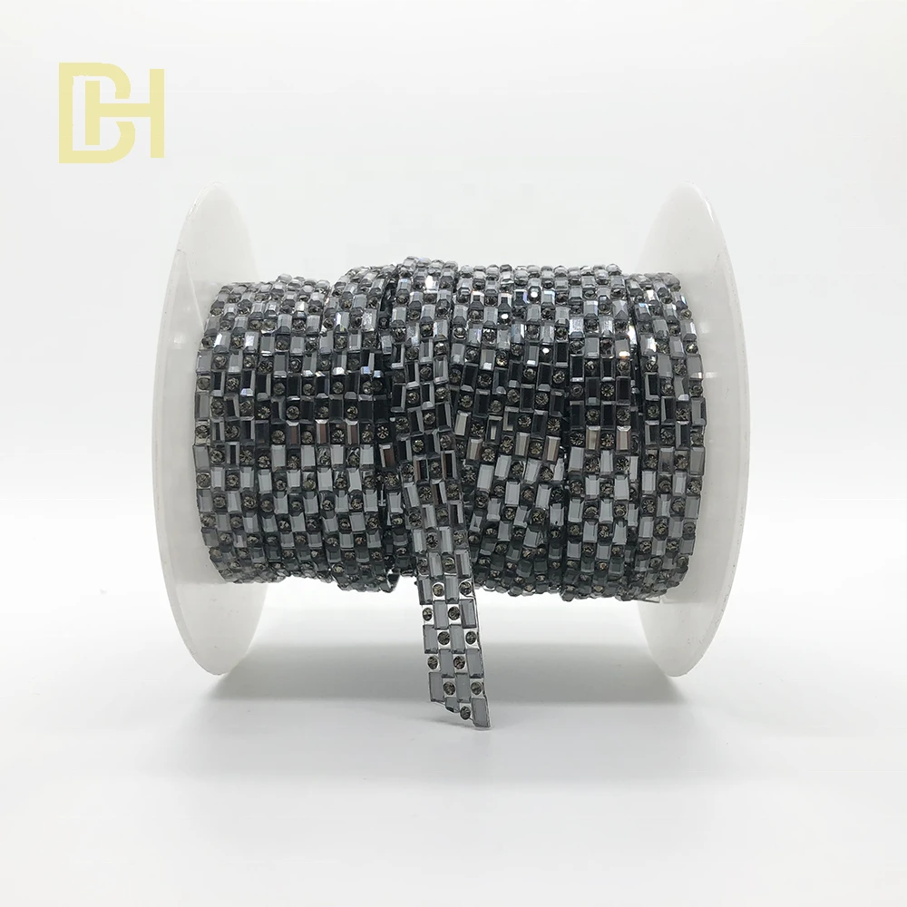 L134 Factory sells 1 cm wide iron glass beads Rhinestone chain trim for garment decoration