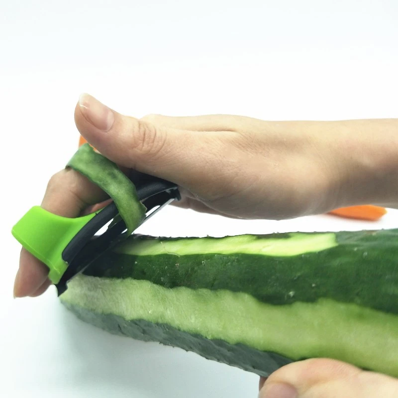 new arrivals creative stainless steel fruit scraper planer fruit paring knife finger melon peeler