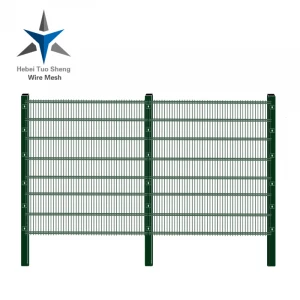 PVC COATED WELDED 868 WIRE MESH FENCE