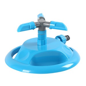 Seesa Plastic Three Arm 360 Degrees Rotating Garden Irrigation Water Sprinkler
