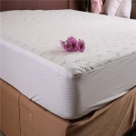 Soft Bamboo Fiber Knitted Bed Cover Waterproof Mattress Protector for Home Hotel