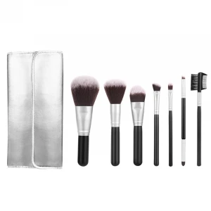 Synthetic Hair Makeup Brushes Set Foundation Powder Concealers Cosmetic Brush Kit 7PCS