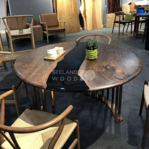 Modern Epoxy Resin Round Dining Table