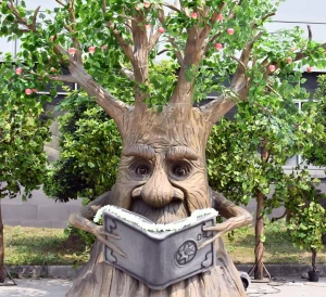 Customizable Artificial Animated large Size Talking Tree Tree man for Scenery land Amusement Park