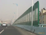 Durable Mesh Fence for Outdoor Security and Noise Reduction