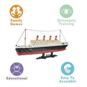 1021pcs Building Blocks Educational Toys Titanic Set Customized Logo Plastic Bricks
