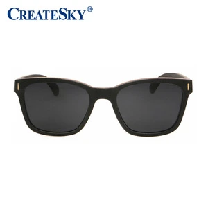 2017 China quality Shades Eyewear CE Polarized Wooden Sunglasses