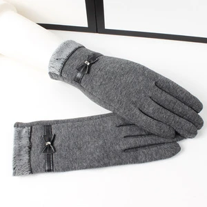 2018 cheap custom knitted classical micro velvet women fashion gloves winter warm velvet glove
