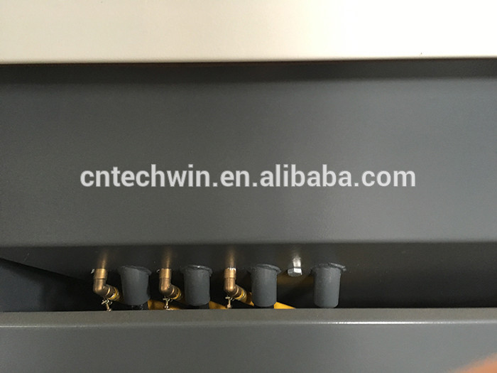 Buy Automatic Glass Sandblasting Machine/sandblaster For Window Doors