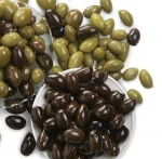 Black and green olives/Fresh Black and green olives
