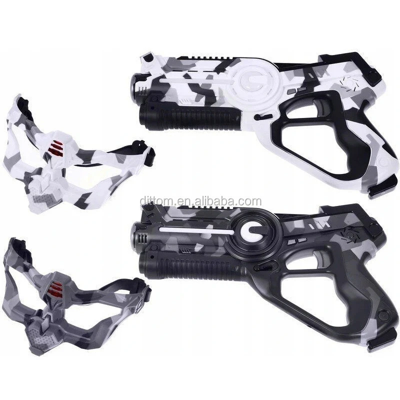 Camo Laser shooting guns with Battle masks 2sets CS Tag Guns fighting each other