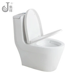 Factory direct supply elongated s-trap bathroom siphon wc one piece toilet flushing sanitary engineering toilet made in China