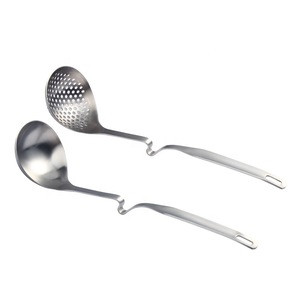 Food grade SS18/8 utensils with curved handle soup ladle skimmer spoon