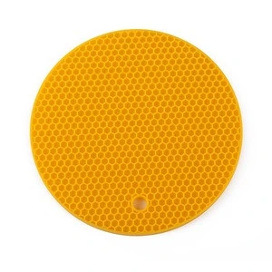 Hot Selling Silicone Multifunctional heat Insulation Pad Placemat Pot Mat Microwave Ooven Mat