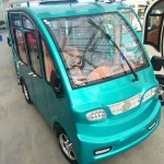 Mini 4 Wheels Electric Tricycle With Middle Steering