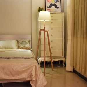 Modern Decorative Handmade tripod fabric uplight wooden floor lamp