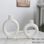 Porcelain Irregular Flower Vase Handmade Art Vase Ceramic Vases Decoration For Home Decor