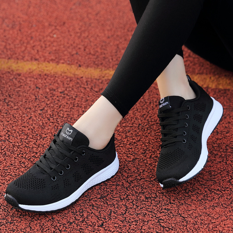branded sports shoes for women