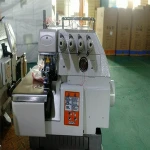 sewing machine   industrial 747  overlock