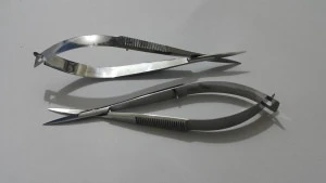 Silver Light Weight &amp; Extra Sharp Points Stainless Steel Eyelash Scissors
