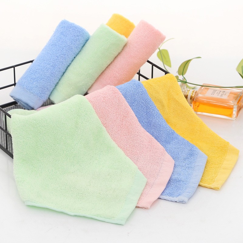 Wholesale Bamboo Fiber Small Square Children&prime; S Hand Face Washing Towel for Kindergarten